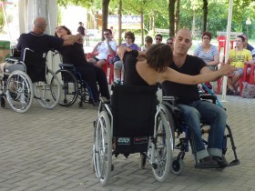 Canoa Club: dimostrazione di Danza in Carrozzina - In.Da.Co. ASD